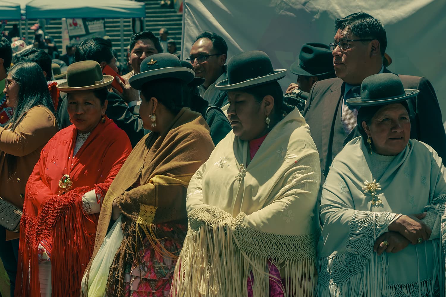 Cholitas in Color: Tradition on Display in Bolivia